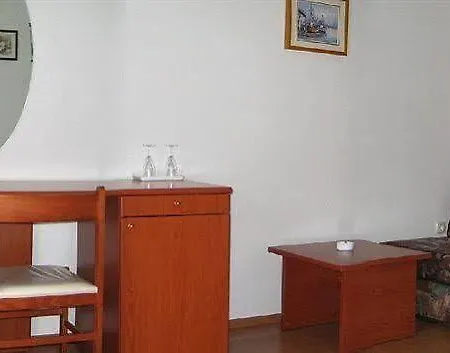 Hotel Badi Lovrečica