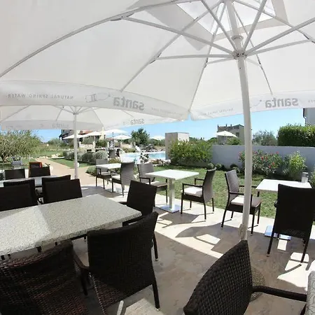 Badi Hotel Lovrecica (Istria)