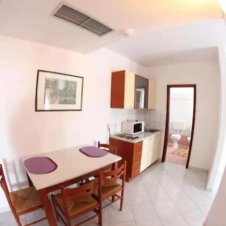 Badi Hotel 3*