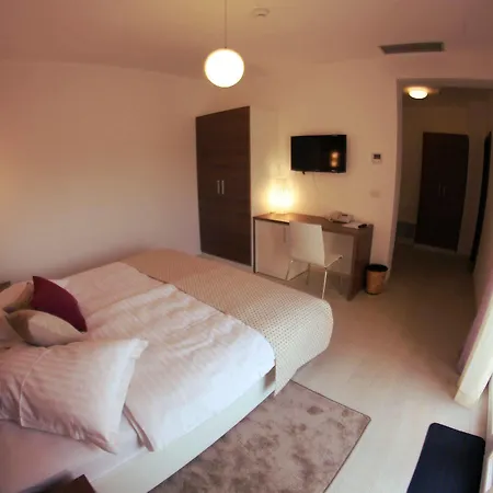 Badi Hotel Lovrečica